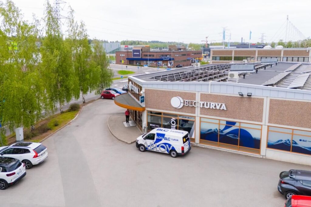 Tallberg myi kiinteistön Vantaan Petikosta
